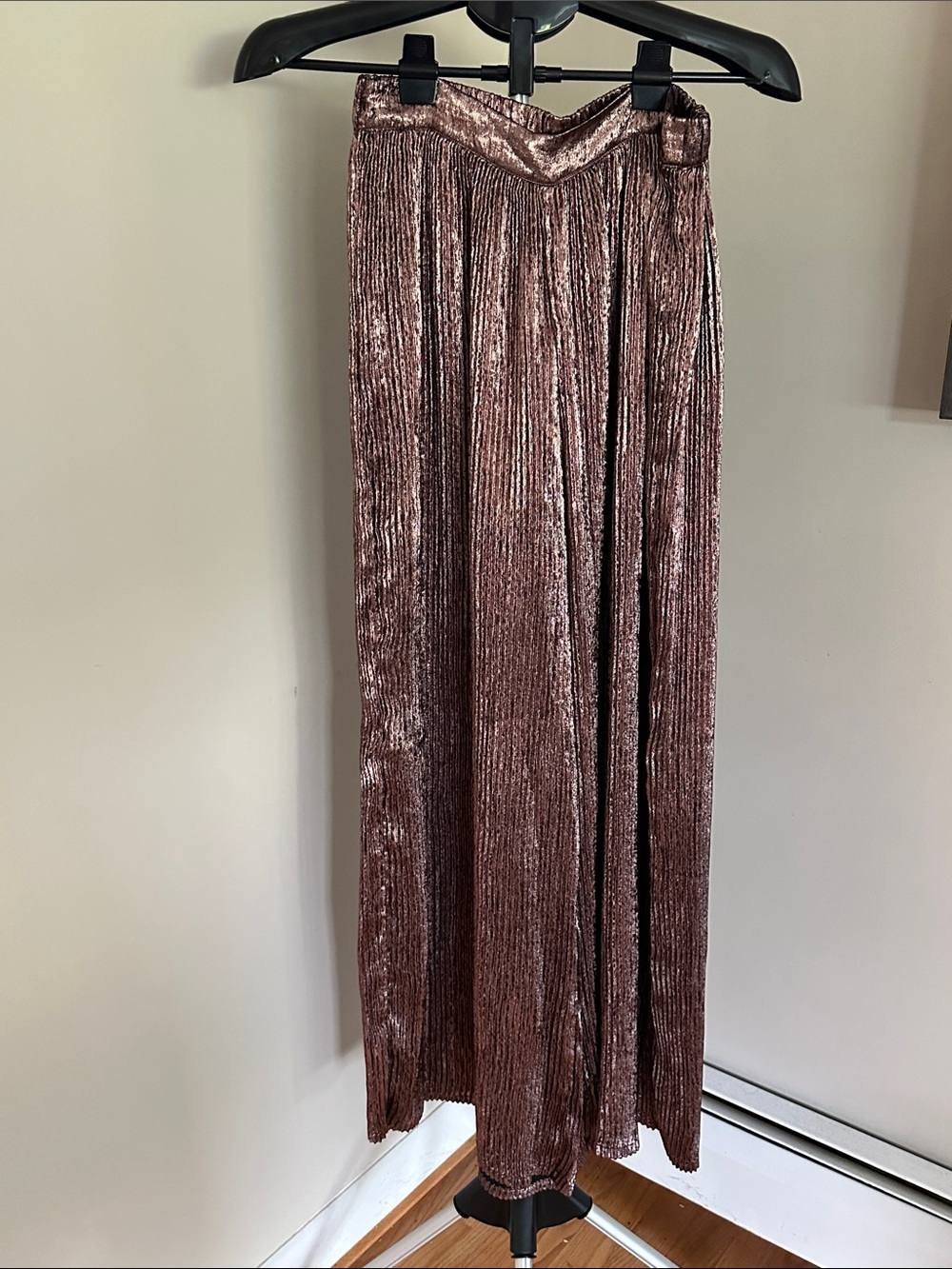 *OLIVER BONAS* Pleated Metallic Plisse Wide Leg Trouser Pants Size 4 - Picture 2 of 8